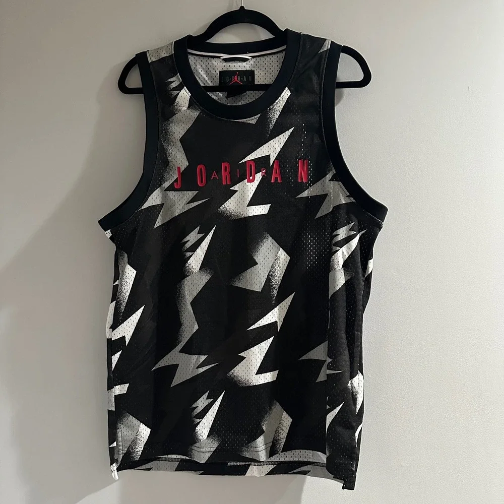 Nike‎ Jordan Jumpman Printed Jersey Basketball Small 23 Lightning Mesh